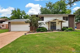 933 Barbara Ann Ln, Ellisville, MO 63021 - Photo 3