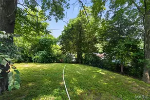 8441 Brotherton Ln, Saint Louis, MO 63135 - Photo 17