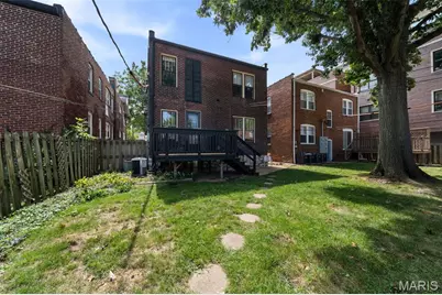 6427 Clayton Road, Saint Louis, MO 63117 - Photo 29