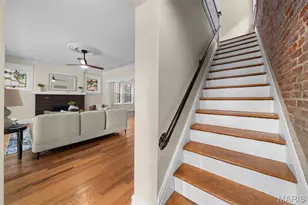 6427 Clayton Rd, Saint Louis, MO 63117 - Photo 3