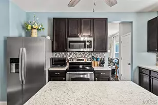 210 Flint Brook Dr, O'Fallon, MO 63366 - Photo 15