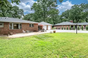7425 Raleigh Dr, Saint Louis, MO 63123 - Photo 37