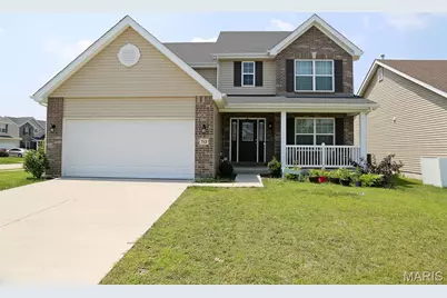 713 Palisades Drive, Saint Charles, MO 63301 - Photo 1