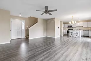 463 Birchwood Dr, Moscow Mills, MO 63362 - Photo 5