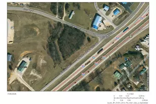 0 N Service Rd W, Bourbon, MO 65441 - Photo 1