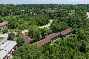 2600 Tyrell Dr, Jennings, MO 63136 - Photo 17