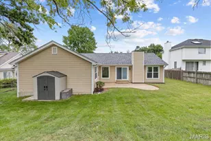 6 Shadowcreek Dr, Saint Charles, MO 63376 - Photo 27