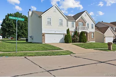 2701 Emerald Creek Court, Florissant, MO 63031 - Photo 3