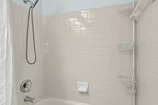 16801 Kehrsdale Dr, Chesterfield, MO 63005 - Photo 47