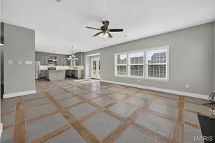 1718 Briarmanor Dr, Lake Saint Louis, MO 63367 - Photo 7