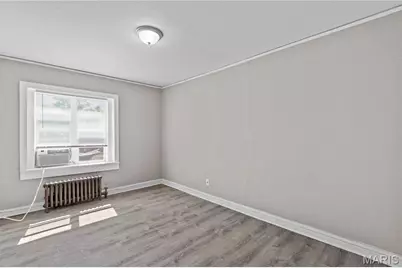 807 Clara Avenue, Saint Louis, MO 63112 - Photo 9