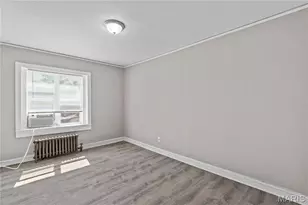 807 Clara Ave, Saint Louis, MO 63112 - Photo 9