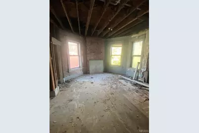5038 Raymond Avenue, Saint Louis, MO 63113 - Photo 7