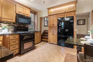 3951 Bowen St, Saint Louis, MO 63116 - Photo 15