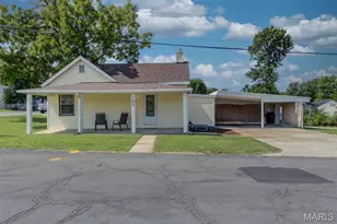 180 Harrison St, Florissant, MO 63031 - Photo 25