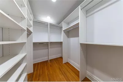 7118 Pershing Avenue, University City, MO 63130 - Photo 13