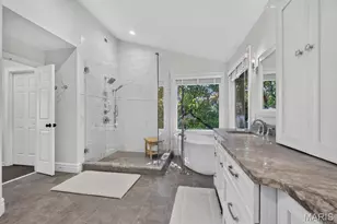 12708 Wyndbush Ct, Des Peres, MO 63131 - Photo 21