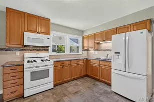 10304 Musick Ave, Saint Louis, MO 63123 - Photo 19