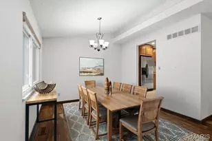 13112 Royal Pines Dr, Maryland Heights, MO 63146 - Photo 15