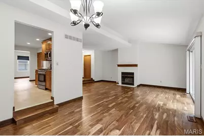 13112 Royal Pines Drive, Maryland Heights, MO 63146 - Photo 17