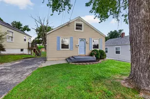 1015 S 6th St, Saint Charles, MO 63301 - Photo 31