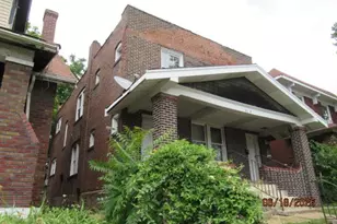 5569 Palm St, Saint Louis, MO 63120 - Photo 3