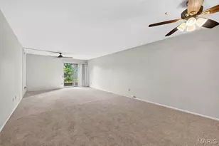 539 Coeur De Royale Dr, Creve Coeur, MO 63141 - Photo 9
