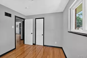 6623 Kenwood Dr, Saint Louis, MO 63121 - Photo 13