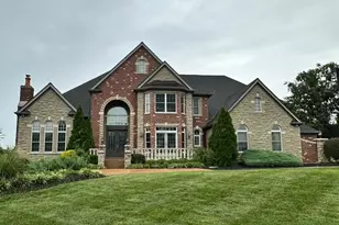 33 Chapel Hill Estates, Saint Louis, MO 63131 - Photo 1