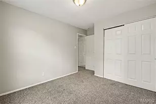 11748 Vizcuya Ct, Florissant, MO 63033 - Photo 9