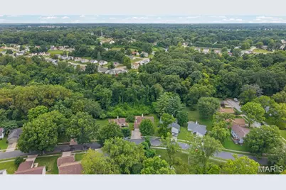 5172 Trailbend Drive, Florissant, MO 63033 - Photo 43