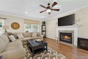 953 N Harrison Ave, Kirkwood, MO 63122 - Photo 9
