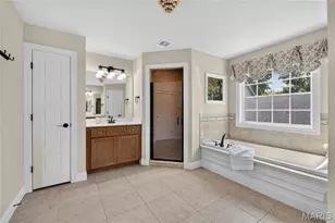 953 N Harrison Ave, Kirkwood, MO 63122 - Photo 23