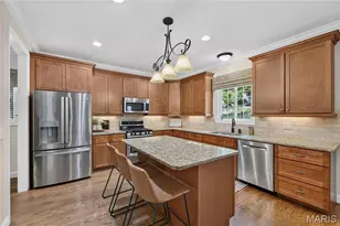 953 N Harrison Ave, Kirkwood, MO 63122 - Photo 13