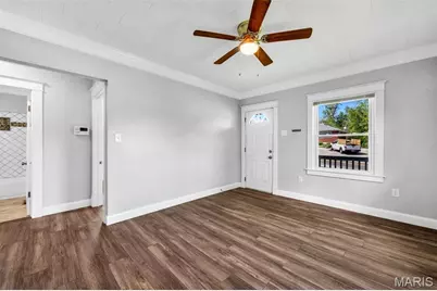 330 Chambers Road, Riverview, MO 63137 - Photo 9