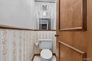 1940 Windmoor Pl, Town and Country, MO 63131 - Photo 23