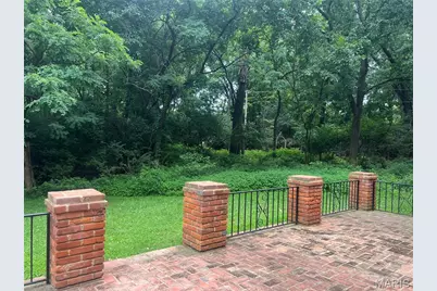 1940 Windmoor Place, Town and Country, MO 63131 - Photo 3