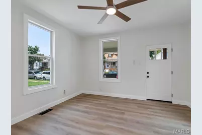 4126 Beethoven Avenue, Saint Louis, MO 63116 - Photo 5