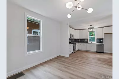 4126 Beethoven Avenue, Saint Louis, MO 63116 - Photo 7
