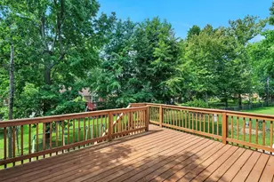 9218 Damson Dr, Saint Louis, MO 63123 - Photo 25
