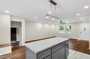 9218 Damson Dr, Saint Louis, MO 63123 - Photo 5