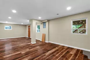 9218 Damson Dr, Saint Louis, MO 63123 - Photo 17
