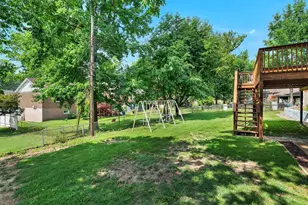 9218 Damson Dr, Saint Louis, MO 63123 - Photo 29