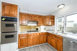 31 Four Winds Dr, Saint Peters, MO 63376 - Photo 5