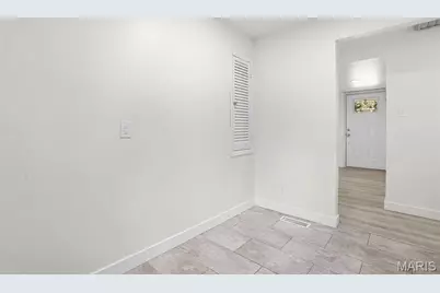 1210 Dorne Drive, Ballwin, MO 63021 - Photo 13