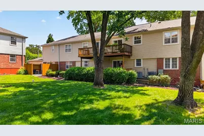 9194 Wrenwood Lane, Brentwood, MO 63144 - Photo 5