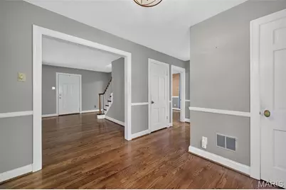 35 Wildwood Lane, Kirkwood, MO 63122 - Photo 17