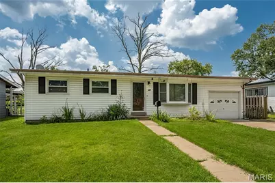 460 Versailles Drive, Florissant, MO 63031 - Photo 1