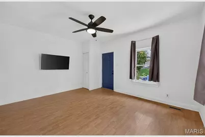 1318 Graham Street, Saint Louis, MO 63139 - Photo 5