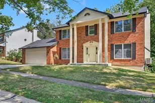 2851 Spring Water Dr, Saint Louis, MO 63129 - Photo 1